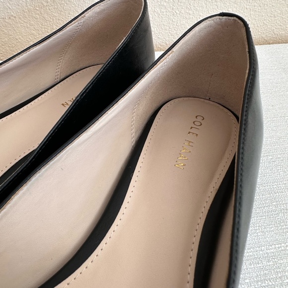 New Cole Haan Black Leather Pointed Toe Elegant Flats Women’s 8B - Picture 9 of 14